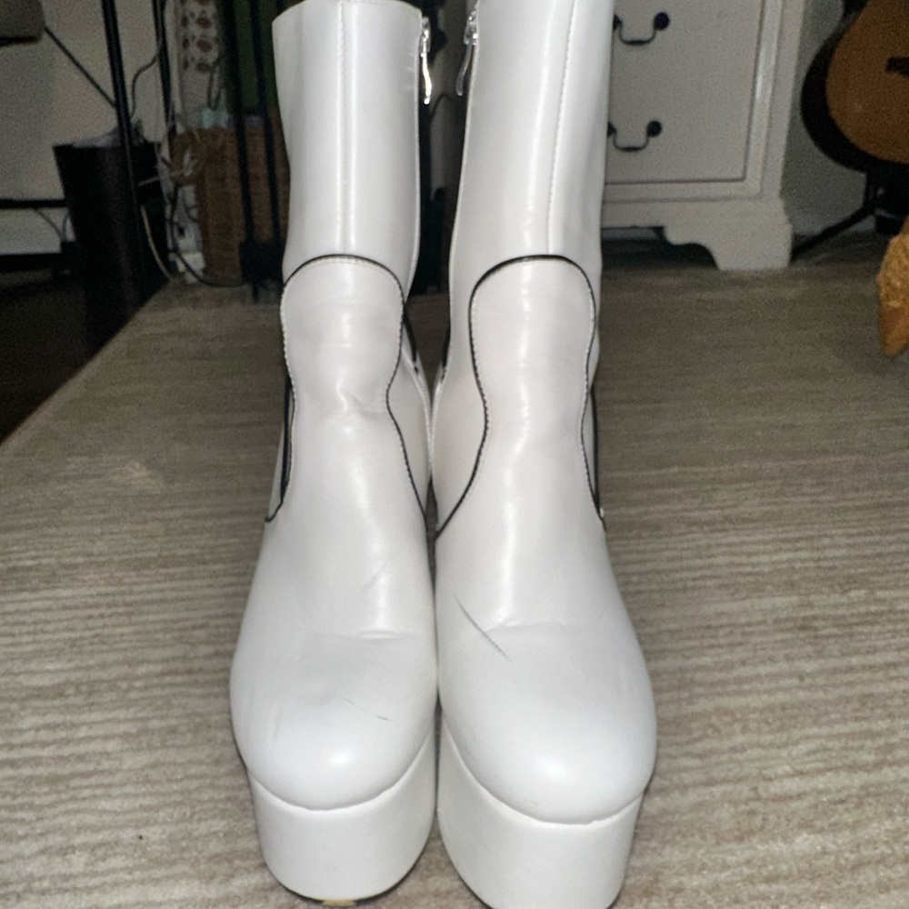 Lamoda Women's Platform Boots
